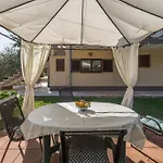 Apartman Silvia Big Private Garden