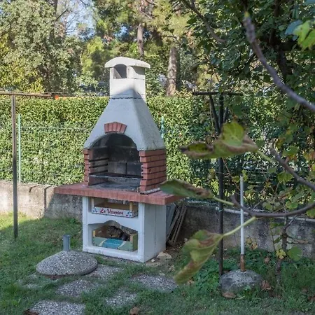 Silvia Big Private Garden * פונטנה