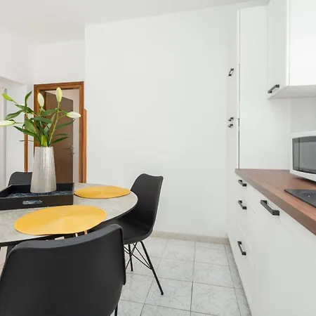 Apartment Silvia Big Private Garden